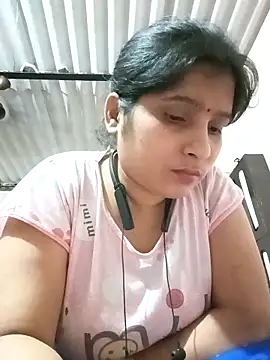 aliya-jaan71 online show from 1, 5, 2026