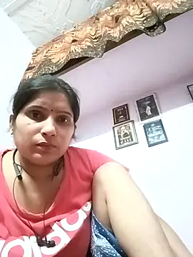 Snapshot of aliya-jaan71 chatting on 19, 5, 2026 aliya-jaan71 online show from 19, 5, 2026