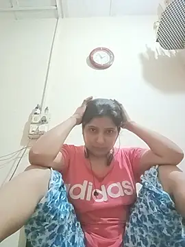 Snapshot of aliya-jaan71 chatting on 7, 6, 2026 aliya-jaan71 online show from 7, 6, 2026