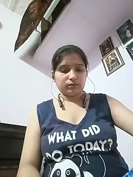 aliya-jaan71 online show from 30, 6, 2026