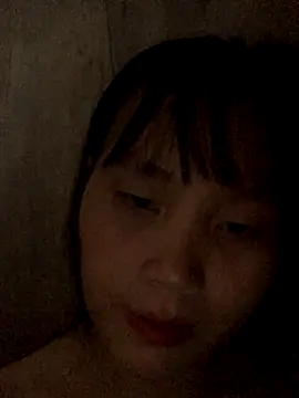 huong-18 online show from 4, 10, 2025