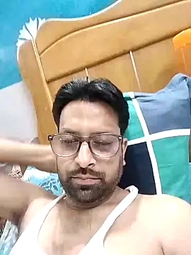 Snapshot of mohsin99272 chatting on 15, 9, 2025 mohsin99272 online show from 15, 9, 2025