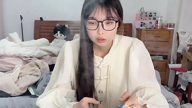 Akong11 online show from 28, 11, 2025