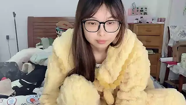 Akong11 online show from 15, 11, 2025