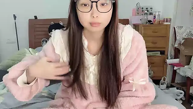 Akong11 online show from 18, 11, 2025