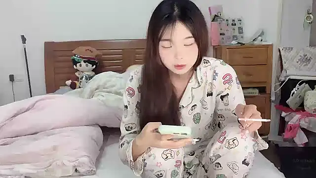 Snapshot of Akong11 chatting on 1, 10, 2025 Akong11 online show from 1, 10, 2025