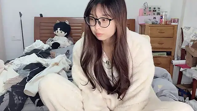 Akong11 online show from 26, 11, 2025