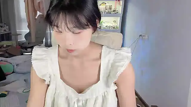 Akong11 online show from 10, 6, 2026