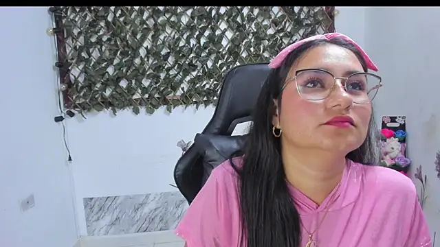 Luna021 1 online show from 23, 10, 2025