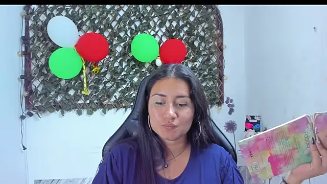 Luna021 1 online show from 3, 11, 2025