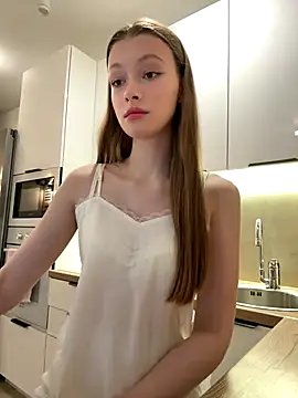 FriendlyFire 18 online show from 18, 12, 2025