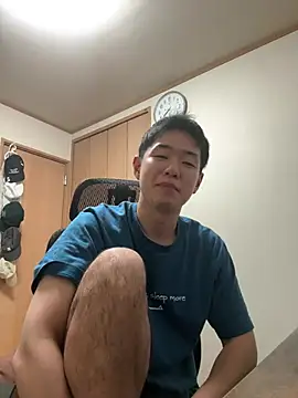 Snapshot of KAMESAN08 chatting on 15, 5, 2026 KAMESAN08 online show from 15, 5, 2026