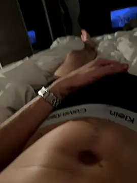 bobsex211 online show from 5, 11, 2025