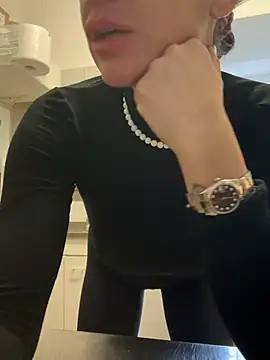 ainaht online show from 19, 2, 2026