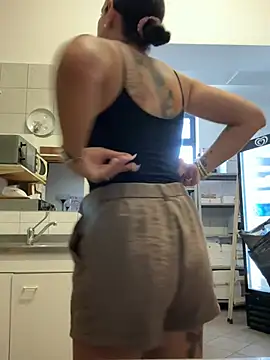 Snapshot of ainaht chatting on 26, 6, 2026 ainaht online show from 26, 6, 2026
