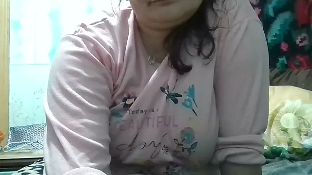 Snapshot of Flacara100 chatting on 8, 5, 2026 Flacara100 online show from 8, 5, 2026