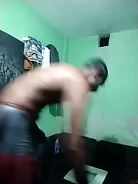 mdNajmus69 online show from 20, 4, 2026