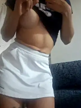 Lauraxxsteen online show from 2, 5, 2026