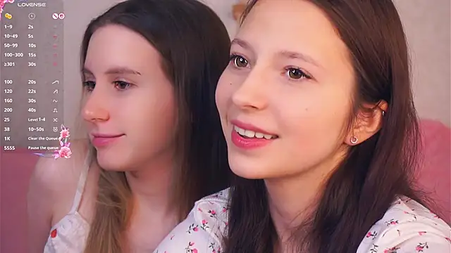 GabrielleLynchard online show from 21, 11, 2025