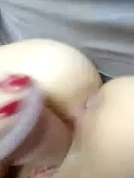 AliceSwan1122 online show from 3, 7, 2026