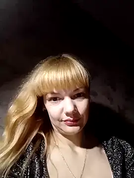 AliceSwan1122 online show from 13, 10, 2025