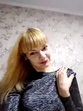 AliceSwan1122 online show from 15, 10, 2025