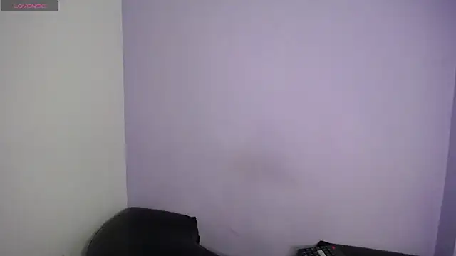 Amber Miiller2 online show from 6, 4, 2026