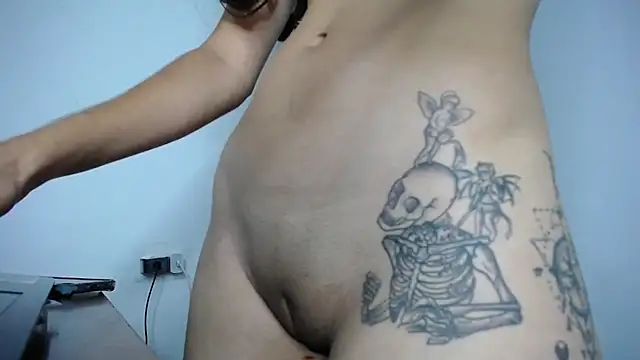 Snapshot of Amber_Miiller2 chatting on 15, 10, 2025 Amber Miiller2 online show from 15, 10, 2025