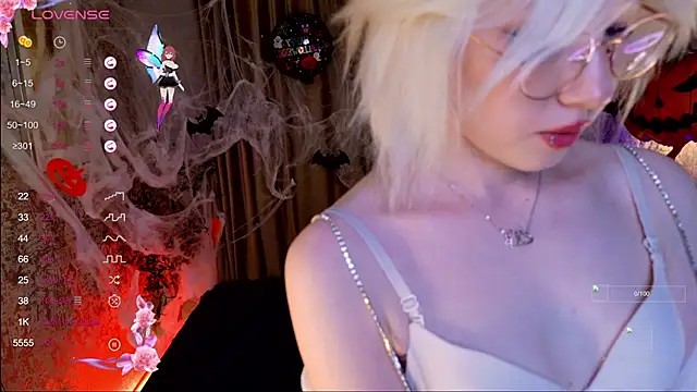 AlettaEve online show from 30, 10, 2025