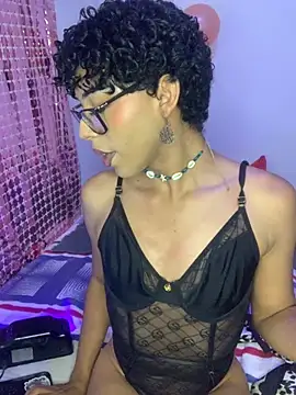 Sweet Tyra Doll online show from 4, 10, 2025