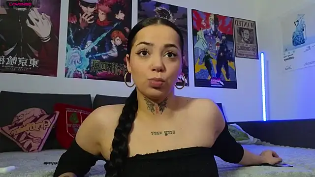 KiraQuinn1 online show from 29, 10, 2025