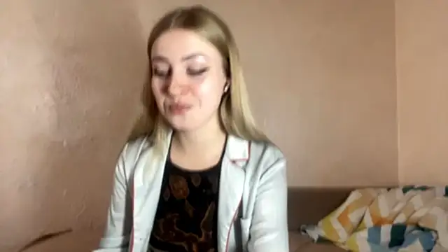 LanaNoir online show from 7, 10, 2025