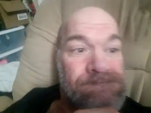 nounours197314 online show from 6, 3, 2026