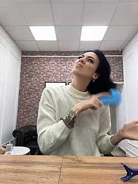 EmmaStarkk online show from 18, 9, 2025