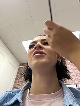 EmmaStarkk online show from 23, 9, 2025