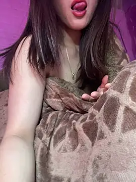 Moon pusy online show from 29, 11, 2025