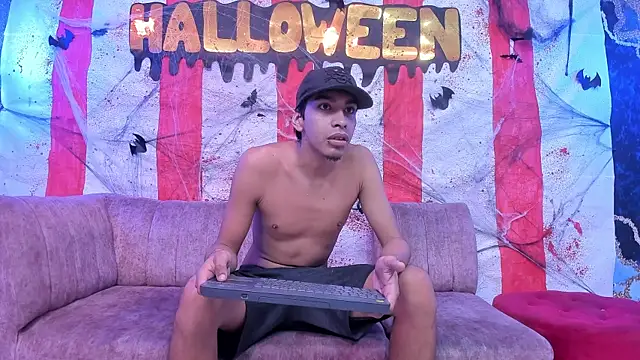 Juicy Creww online show from 28, 10, 2025