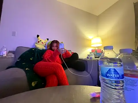 Snapshot of GoddessFatPuss chatting on 4, 10, 2025 GoddessFatPuss online show from 4, 10, 2025