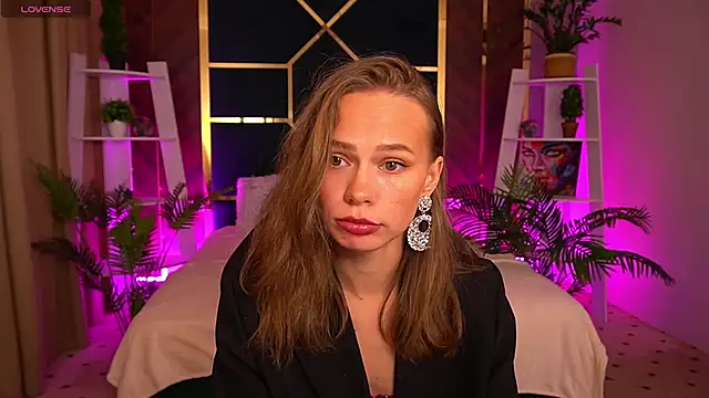 Snapshot of ShyySiren chatting on 24, 10, 2025 ShyySiren online show from 24, 10, 2025