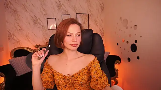 ShyySiren online show from 28, 4, 2026