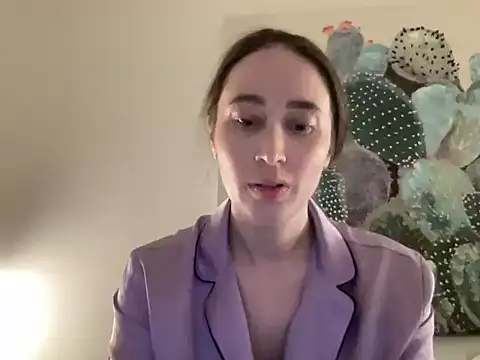 Snapshot of Ysaleth chatting on 10, 10, 2025 Ysaleth online show from 10, 10, 2025