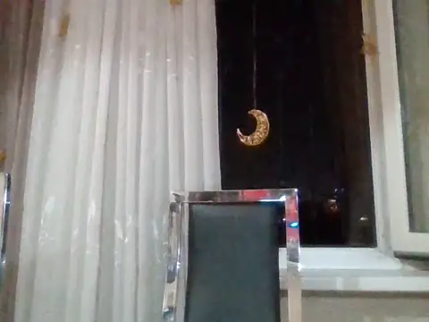 Snapshot of Lomivah chatting on 26, 10, 2025 Lomivah online show from 26, 10, 2025