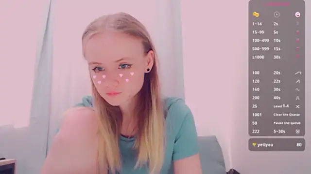 Snapshot of AliceNya_cute chatting on 12, 6, 2026 AliceNya cute online show from 12, 6, 2026