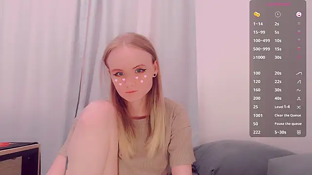Snapshot of AliceNya_cute chatting on 9, 7, 2026 AliceNya cute online show from 9, 7, 2026