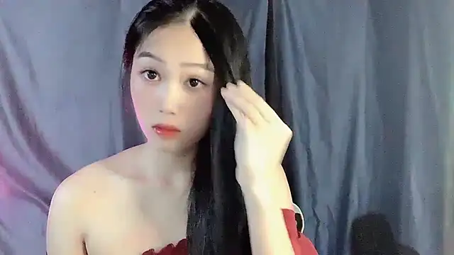 Snapshot of Lyly4757 chatting on 19, 10, 2025 Lyly4757 online show from 19, 10, 2025