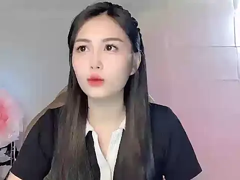 Lyly4757 online show from 22, 12, 2025