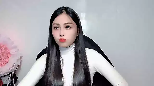 Lyly4757 online show from 13, 1, 2026