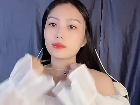 Snapshot of Lyly4757 chatting on 22, 9, 2025 Lyly4757 online show from 22, 9, 2025