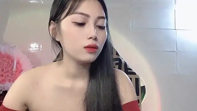 Snapshot of Lyly4757 chatting on 2, 11, 2025 Lyly4757 online show from 2, 11, 2025