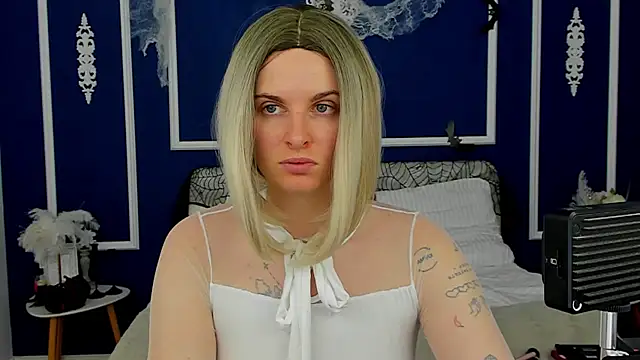 SabrinaRayX online show from 30, 10, 2025